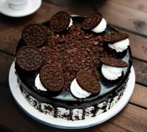Eggless Chocolate  Oreo Cake