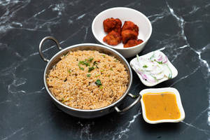 Plain Biriyani + 5 Pieces Chilli Chicken