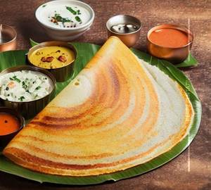 Double egg onian dosa