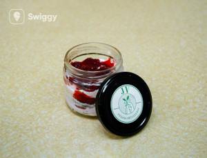 Strawberry Jar Cake [Vegan]