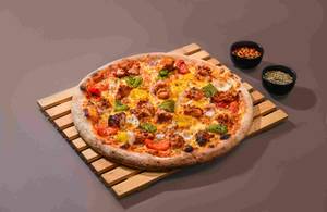 Mud Oven Chicken Tikka Pizza