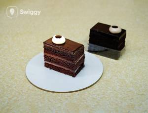 Old Fashion Chocolate Slice [Vegan]