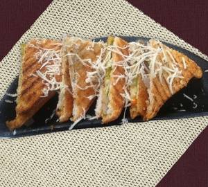 Classic veg cheese sandwich