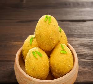 Besan laddu