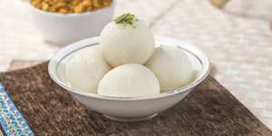 Rasgulla (2 Pcs)