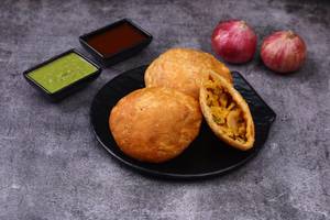 Pyaz kachori [2 piece]