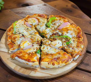 Tandoori Paneer Pizza