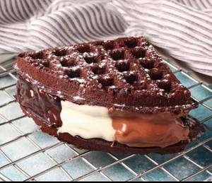 Mix Chocolate Waffle