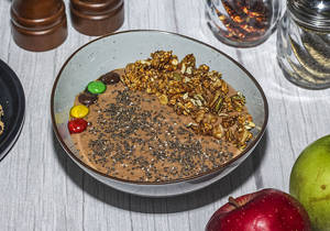 Banana Choco Oats Bowl