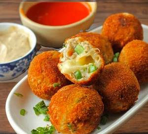 Chicken cheese ball [2 pieces]