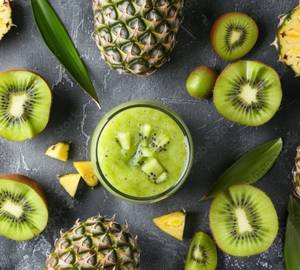 Pineapple + kiwi juice 300 mi