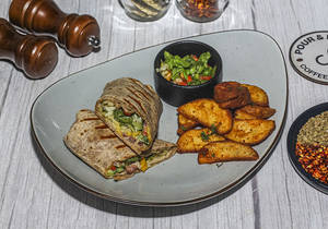 Chicken Greek Wrap