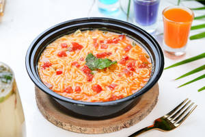Soupy Tomato Maggi