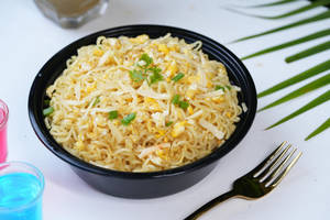 Egg And Cheese Maggi