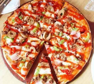 Country Feast Pizza