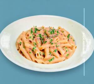 Pink sauce pasta