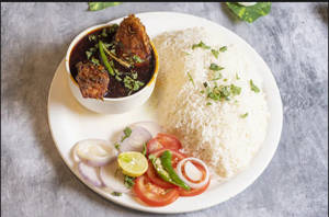 Katla Fish Curry [2 Pieces] With Rice [1 Plate]