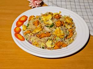 Chicken egg noodles