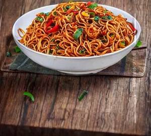Manchurian Veg Noodles