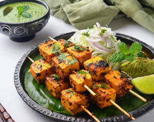 Paneer Garlic Tikka