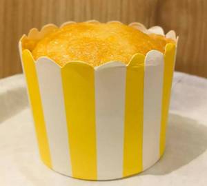 Pineapple muffin
