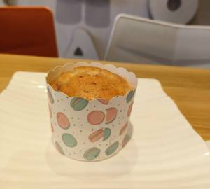 Vanilla Strawberry Muffin