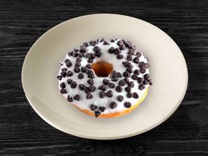 Vanilla Choco Chip Doughnut