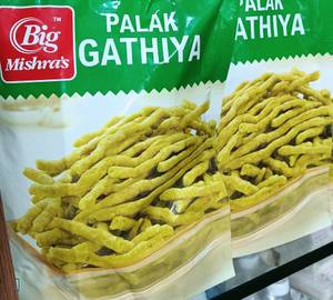 Palak Gathiya (250 gms)
