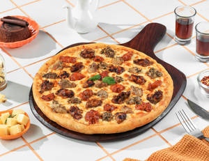The Meat Eater CHEESE BURST PIZZA [BIG 10"]