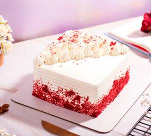 Red Velvet Royale