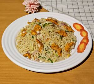 Chicken noodles