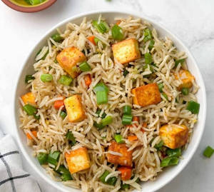 Chilli Paneer With Veg Fried Rice
