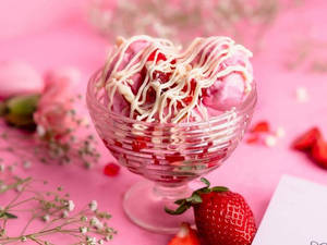 Strawberry Sundae