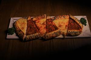 Mixed Pide