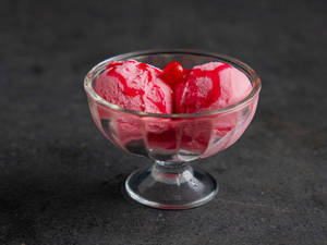 Strawberry  Ice Cream