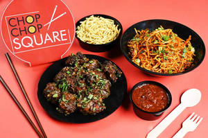 Chicken Manchurian With Chicken Schezwan Noodles & Dry Noodles