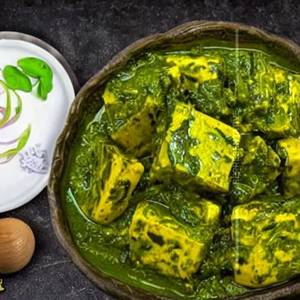 Kaju palak paneer