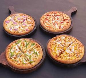 4 Regular Pizza Combo
