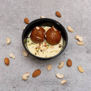 Gulab Jamun 2pc