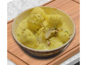 Angoori Rasmalai