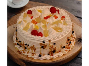 Fruitcocktail Cake