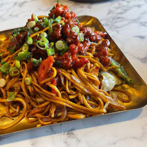 Chicken 65 & Veg Noodles Box