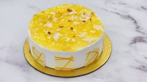 El Tropical Fresh Pineapple Gateaux Medium