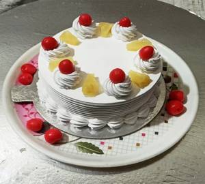 Pinapple Cake 500 Gram