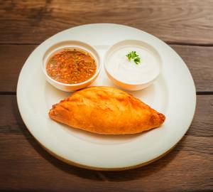 Chessey chicken and Corn Empanada