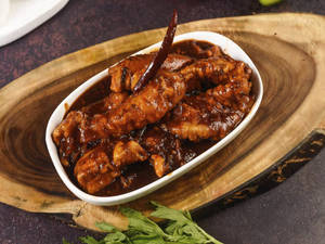Schezwan Fish Gravy [8 Pieces]