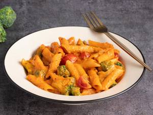 Roasted Bell Pepper Sauce Pasta