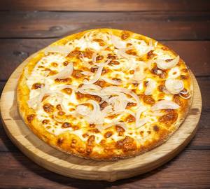Onion pizza
