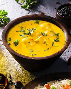 Punjabi Kadhi (per Plate)