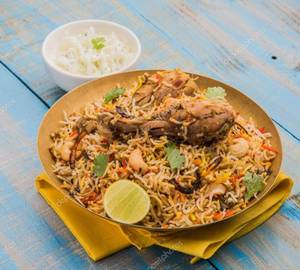 Chicken Biryani  + Raita (Combo)